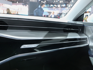 201955 TFSI quattro Ӹ g