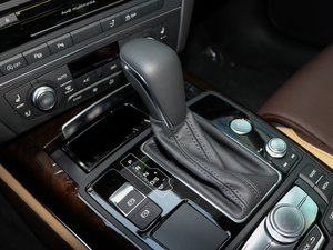 201850 TFSI quattro m п؅^