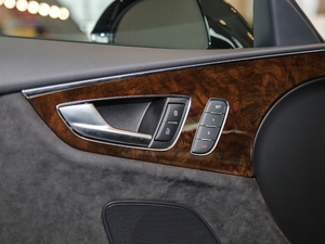 201850 TFSI quattro Ӹ g