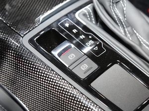 2018Sportback 4.0 TFSI quattro п؅^(q)