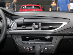 2018Sportback 4.0 TFSI quattro п؅^(q)