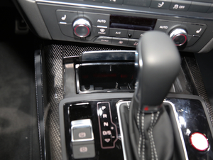 2018Sportback 4.0 TFSI quattro п؅^(q)