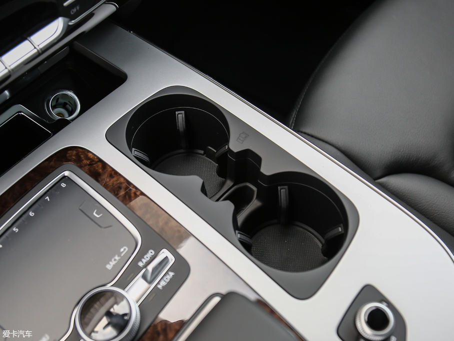 2018WQ7 45TFSI S line\