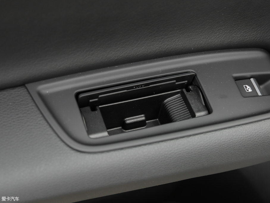 2018WQ7 45TFSI S line\