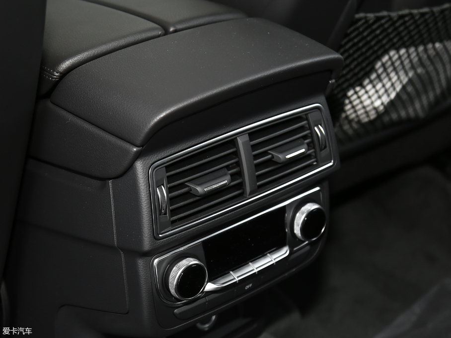 2018WQ7 45TFSI S line\