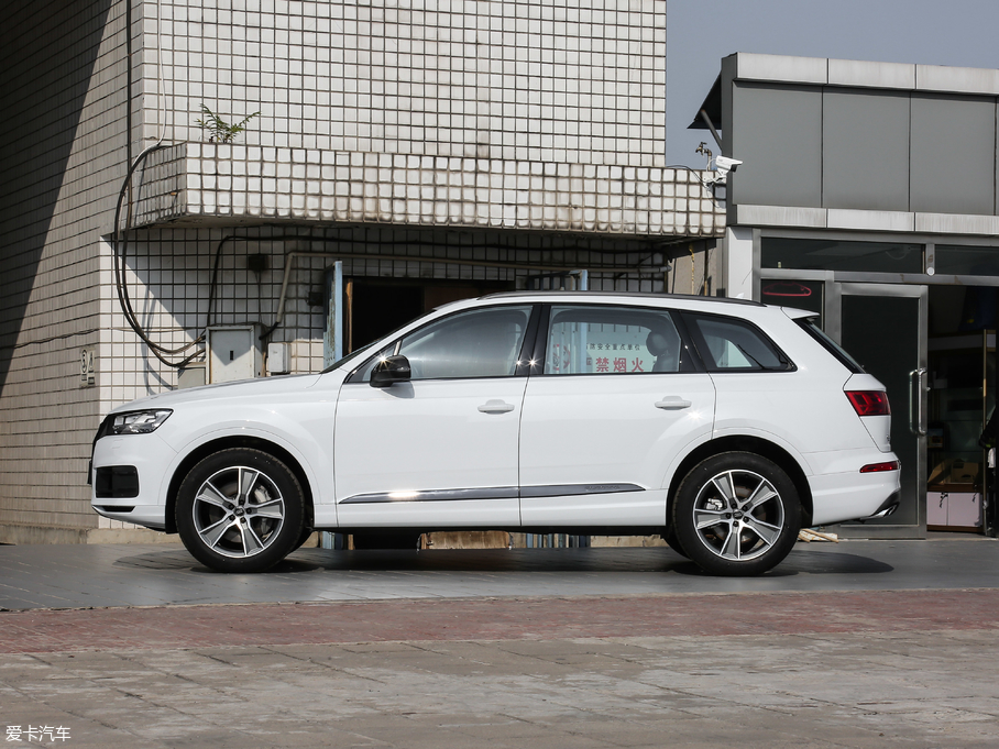 2018��W��Q7 45TFSI ���g(sh��)��