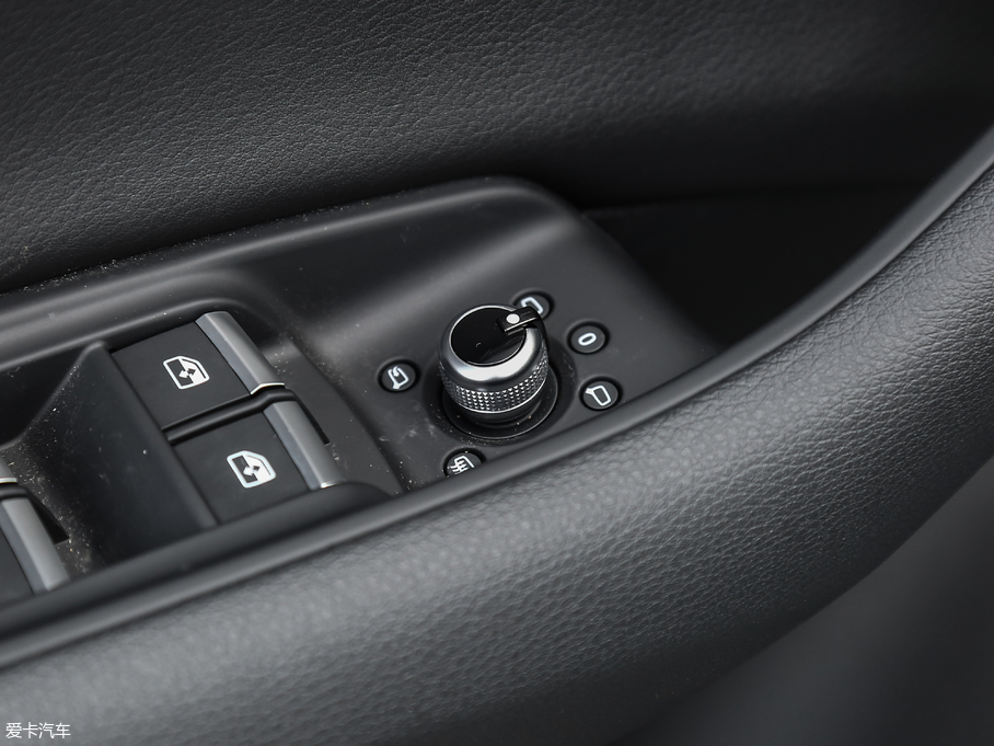 2018WQ7 45TFSI g(sh)