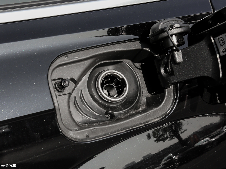 2018?yun)WQ7 45TFSI F