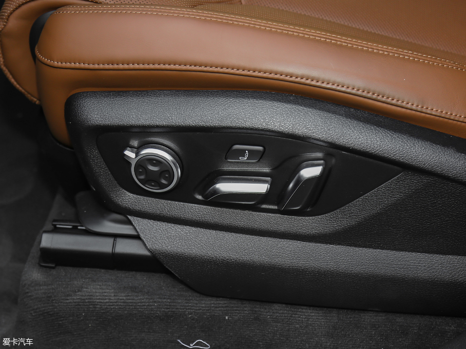 2018?yun)WQ7 45TFSI F