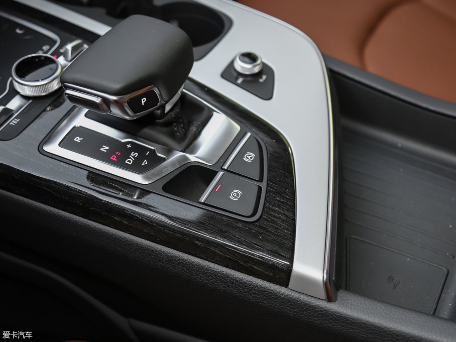 2018?yun)WQ7 45TFSI F