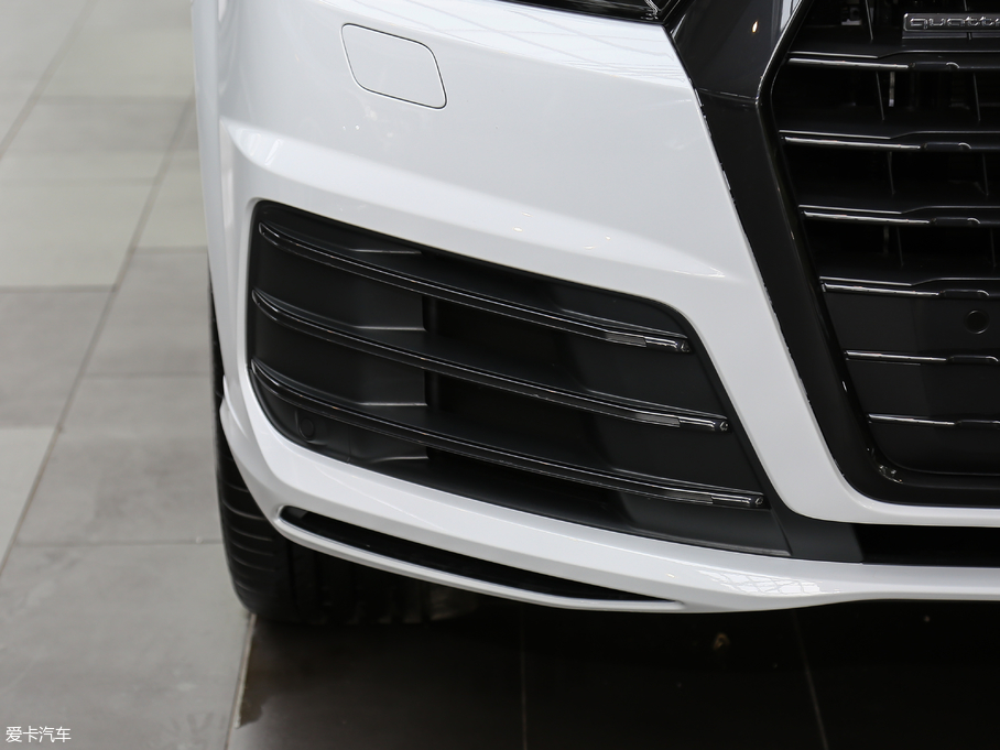 2018WQ7 40TFSI S line\