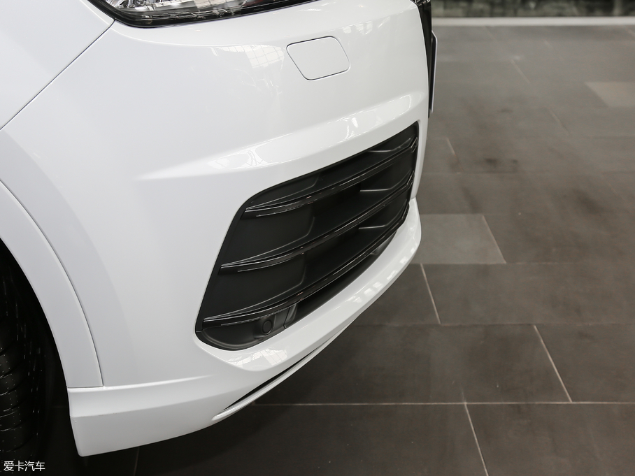 2018?yun)WQ7 40TFSI S line\(yn)(dng)