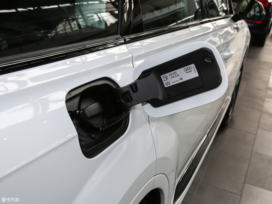 2018WQ7 40TFSI S line\