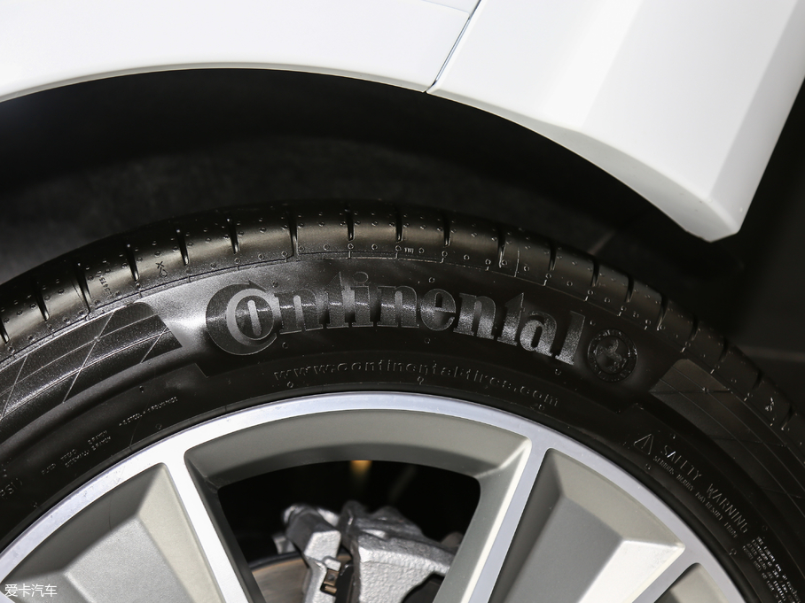 2018WQ7 40TFSI S line\