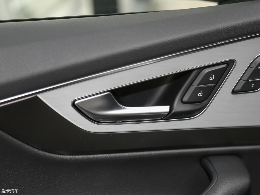 2018?yun)WQ7 40TFSI S line\(yn)(dng)