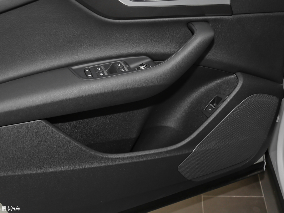 2018WQ7 40TFSI S line\