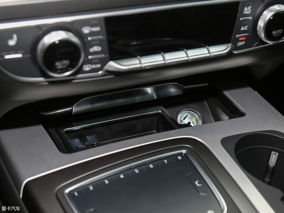 2018WQ7 40TFSI S line\