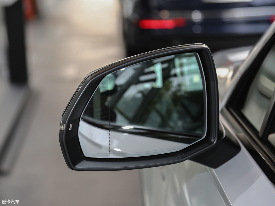 2018WQ7 40TFSI S line\