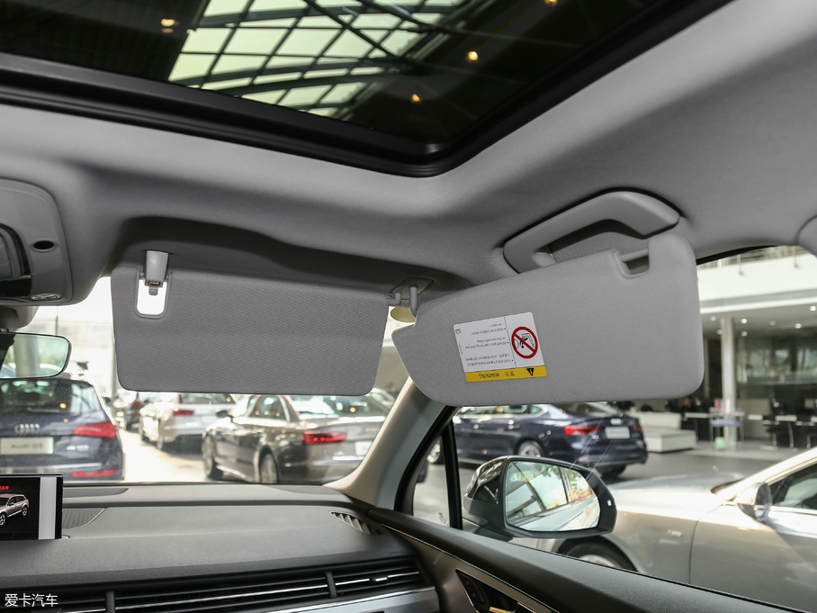 2018WQ7 40TFSI S line\