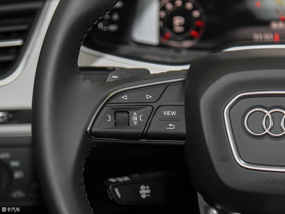 2018WQ7 40TFSI S line\