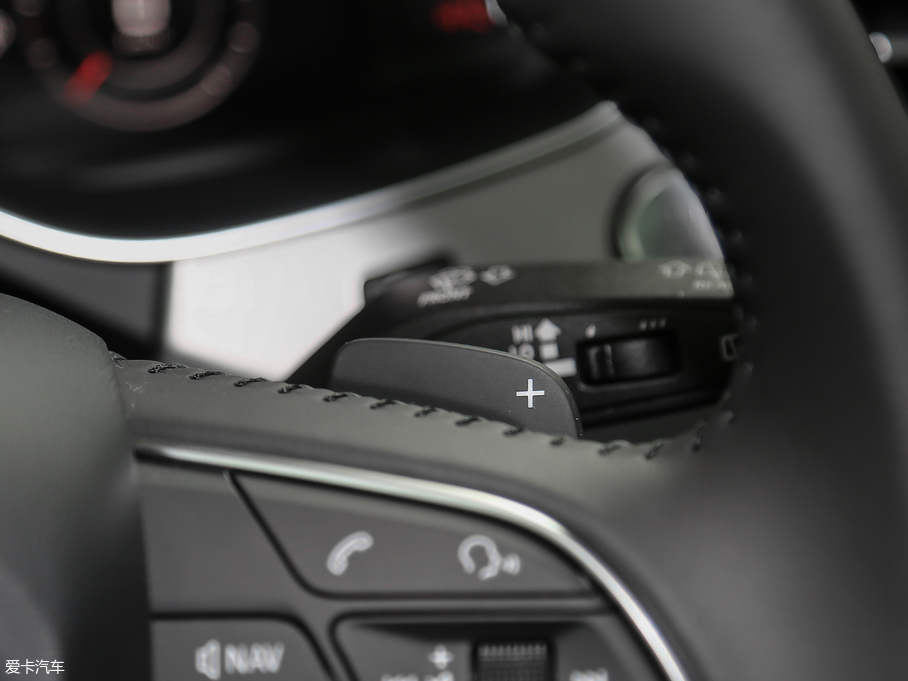 2018WQ7 40TFSI S line\