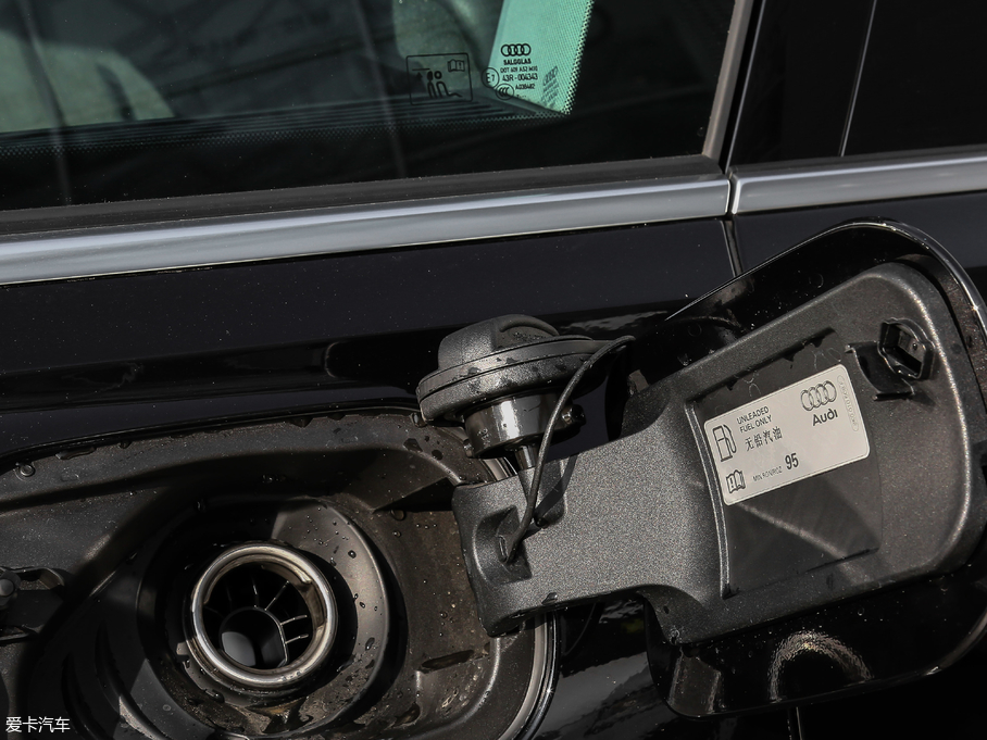 2018?yun)WQ7 40TFSI m