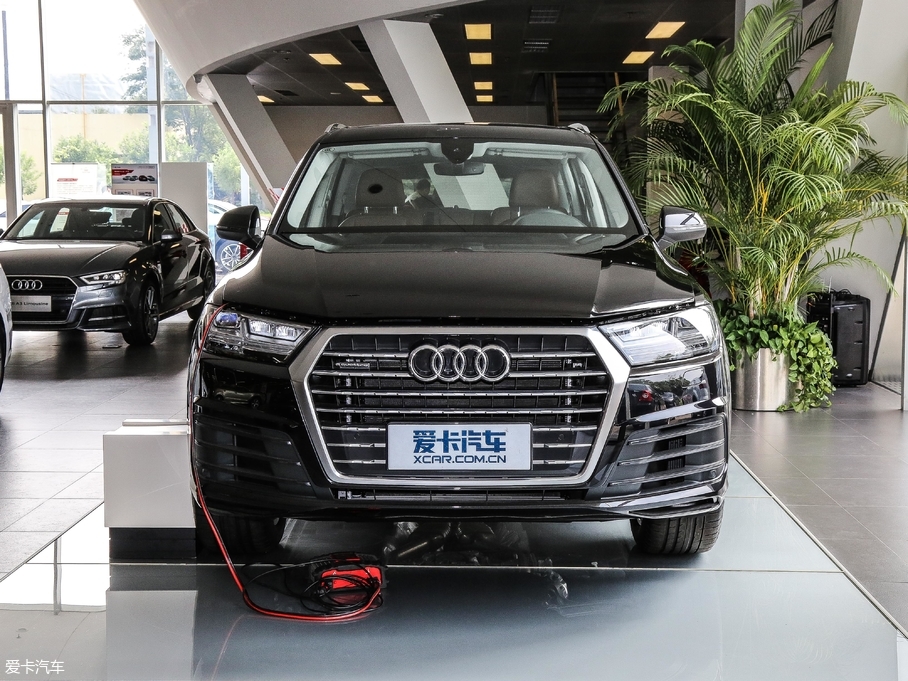 2018µQ7 45TFSI S line˶