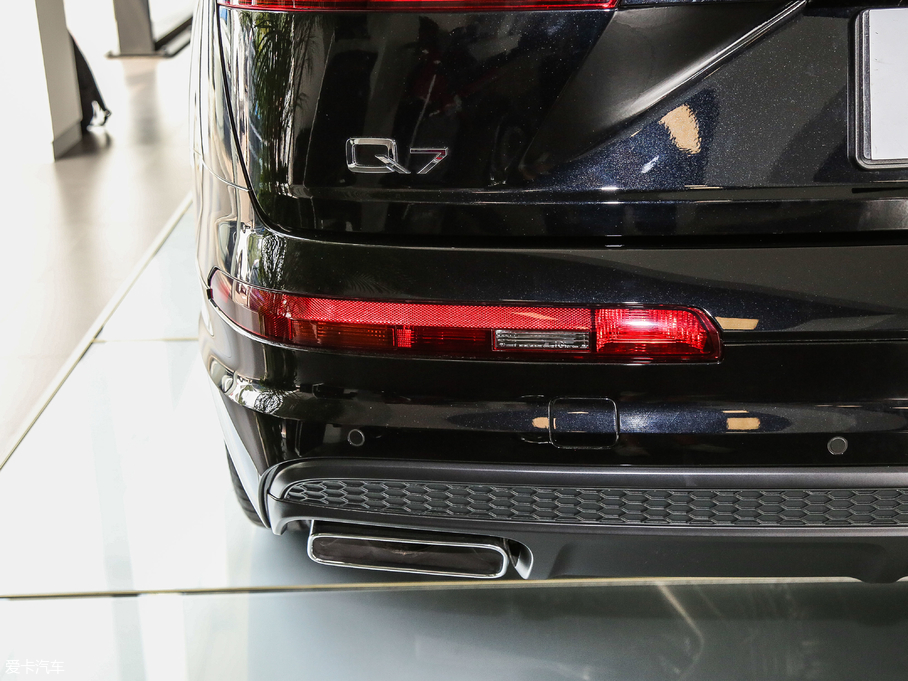 2018WQ7 45TFSI S line\