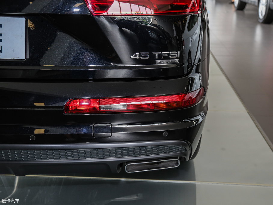 2018WQ7 45TFSI S line\