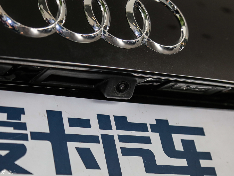 2018WQ7 45TFSI S line\