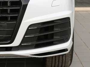 201845TFSI S line\ ǰF