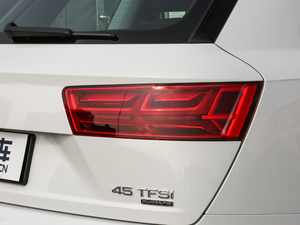 201845TFSI S line\(yn)(dng) (x)(ji)^