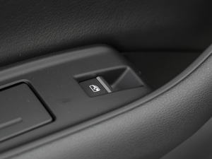 201845TFSI S line\ g