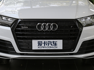 2018款40TFSI S line运动型 中网