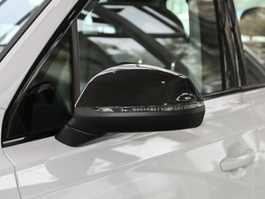 201840TFSI S line\ ^