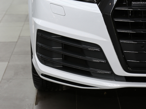 201840TFSI S line\ ^