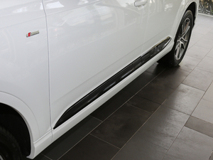 201840TFSI S line\ ^