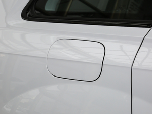 201840TFSI S line\ ^