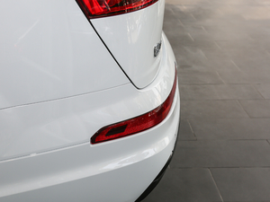 201840TFSI S line\ ^