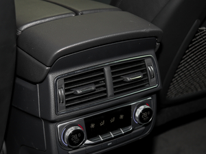 201840TFSI S line\(yn)(dng) g