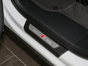 201840TFSI S line\(yn)(dng) g