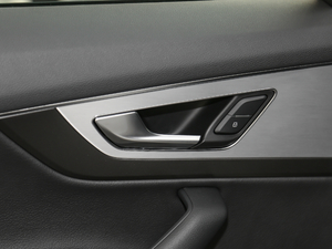 201840TFSI S line\(yn) g