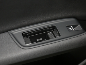 201840TFSI S line\(yn) g