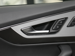 201840TFSI S line\(yn) g