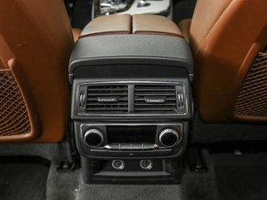 201845TFSI S line\ g