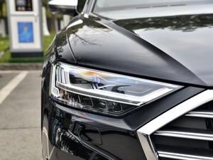 2021S8L 4.0TFSI quattro (ji)^