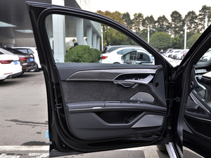 2021S8L 4.0TFSI quattro {λ܇T