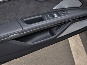 2021S8L 4.0TFSI quattro g