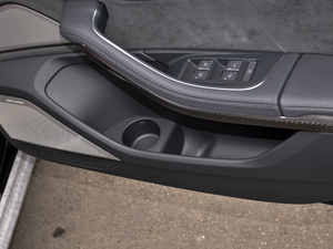 2021S8L 4.0TFSI quattro g