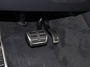 2021S8L 4.0TFSI quattro п؅^